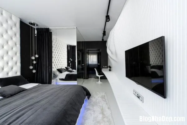 Phòng ngủ đơn giản với tông trắng đen lượn sóng