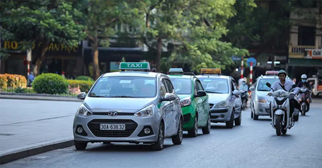 Số Điện Thoại Các Hãng Taxi Tại TPHCM ⚡️ Cập Nhật Năm 2023