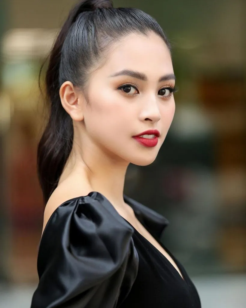 Top 10+ Người Phụ Nữ Đẹp Nhất Việt Nam Hiện Nay